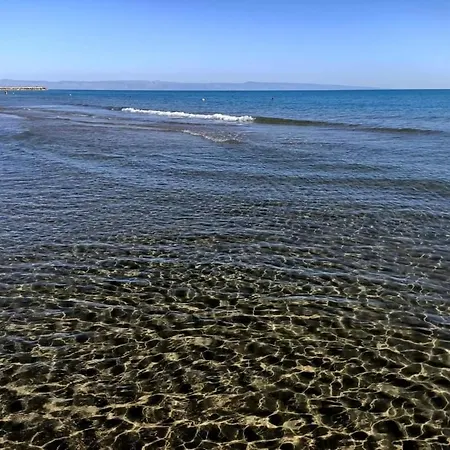 Millennium Beach Bungalow Bed & Breakfast Margherita Di Savoia